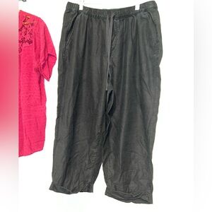 Lane Bryant 14/16 cropped black casual pants